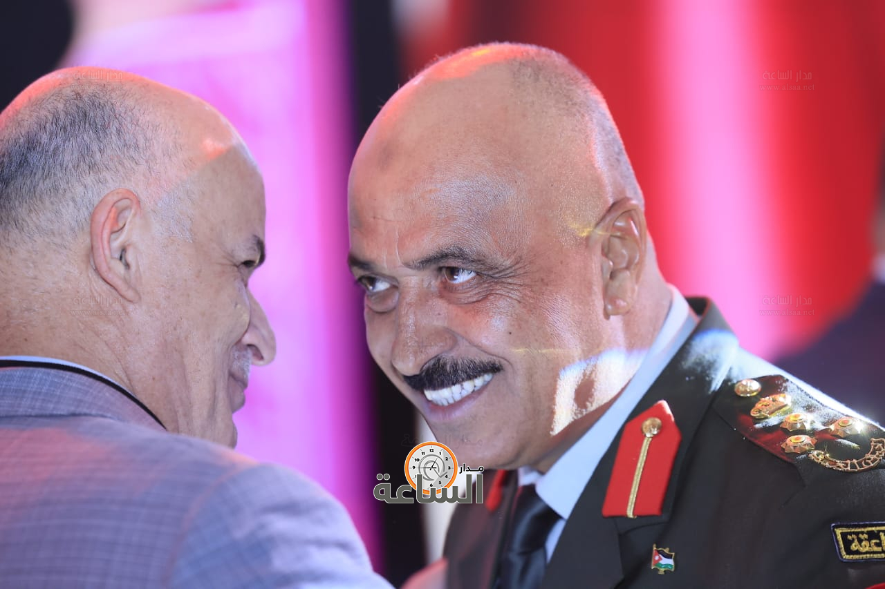 Madar Al-Saa Images 0.6613572191500073