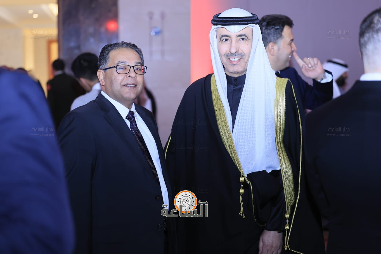 Madar Al-Saa Images 0.7900592657630023