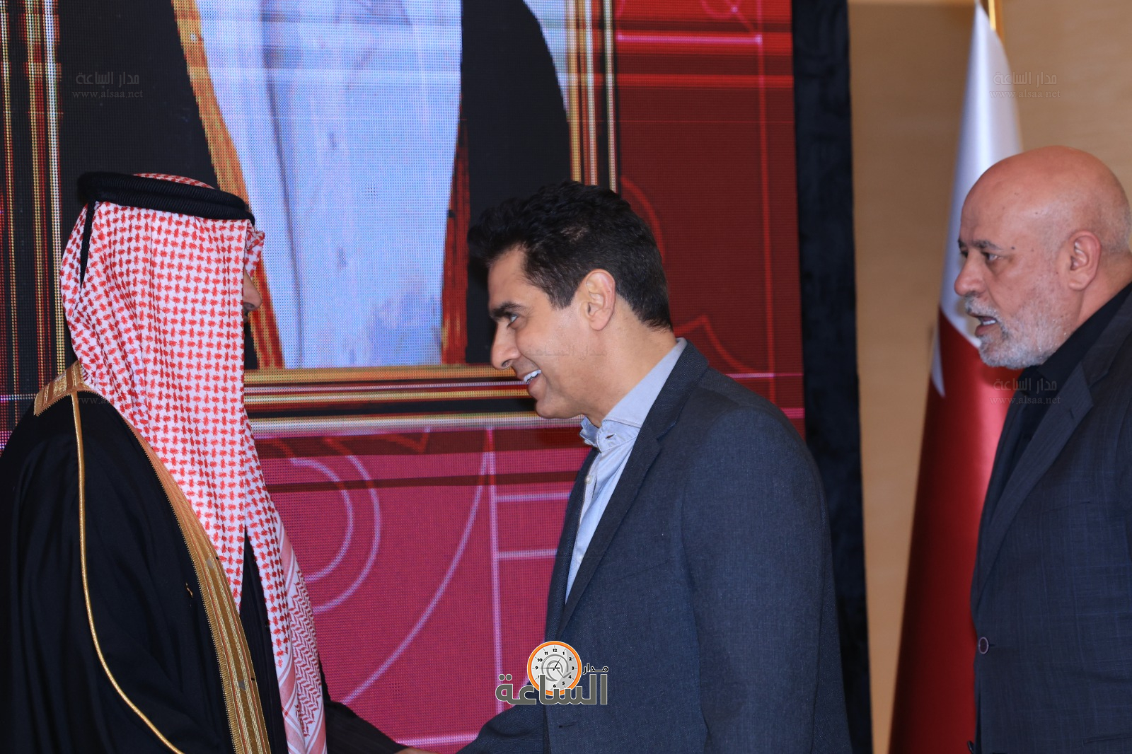 Madar Al-Saa Images 0.13686375452721022