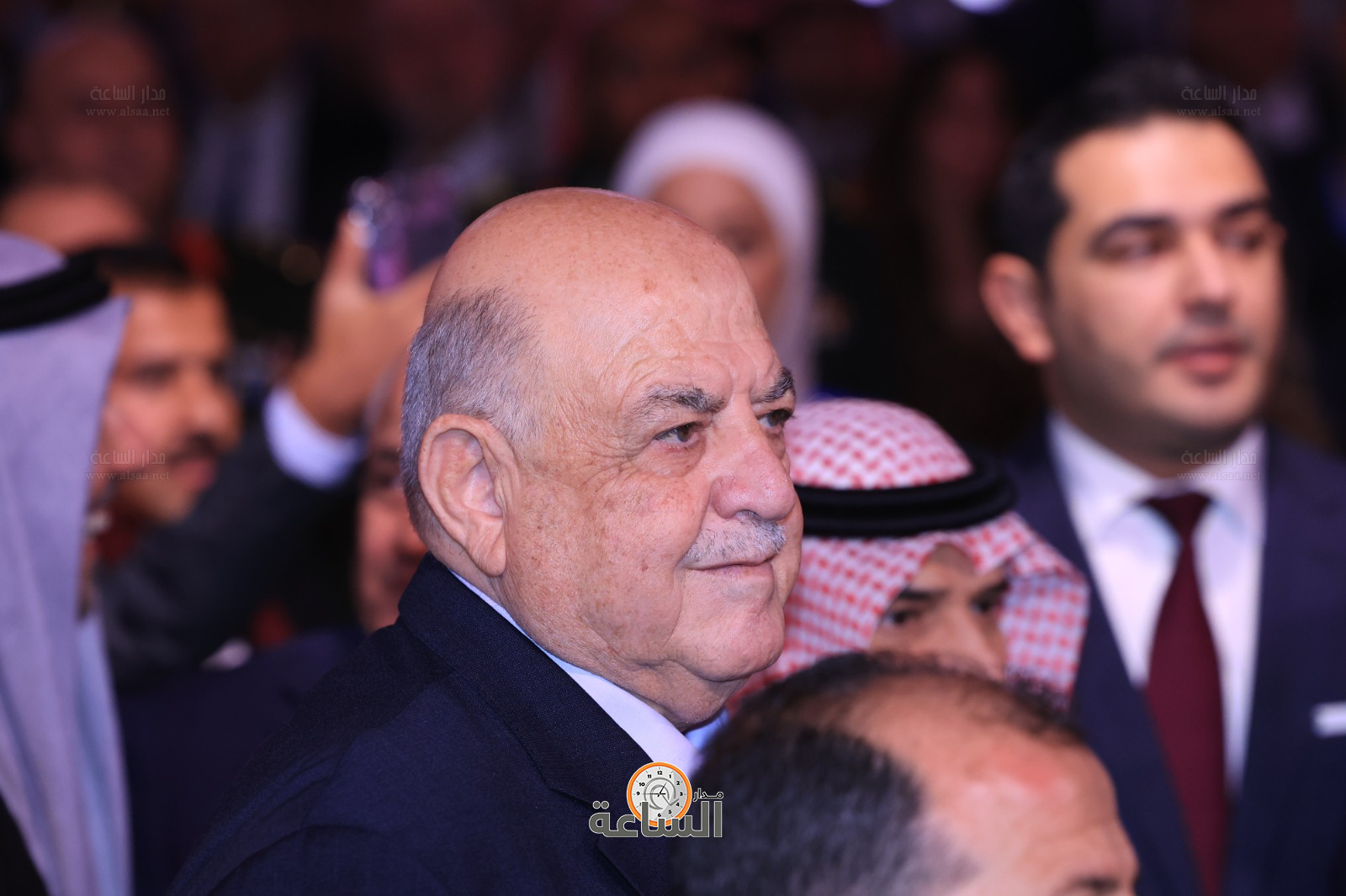 Madar Al-Saa Images 0.9872204320014363