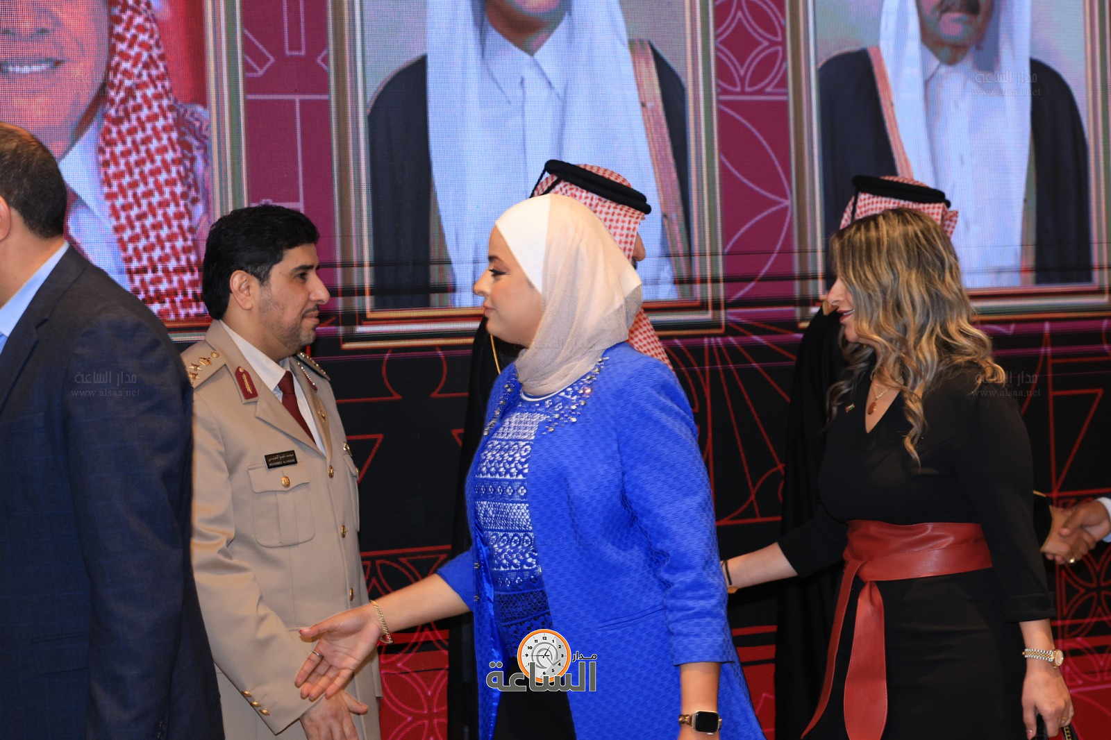 Madar Al-Saa Images 0.3419212657430202