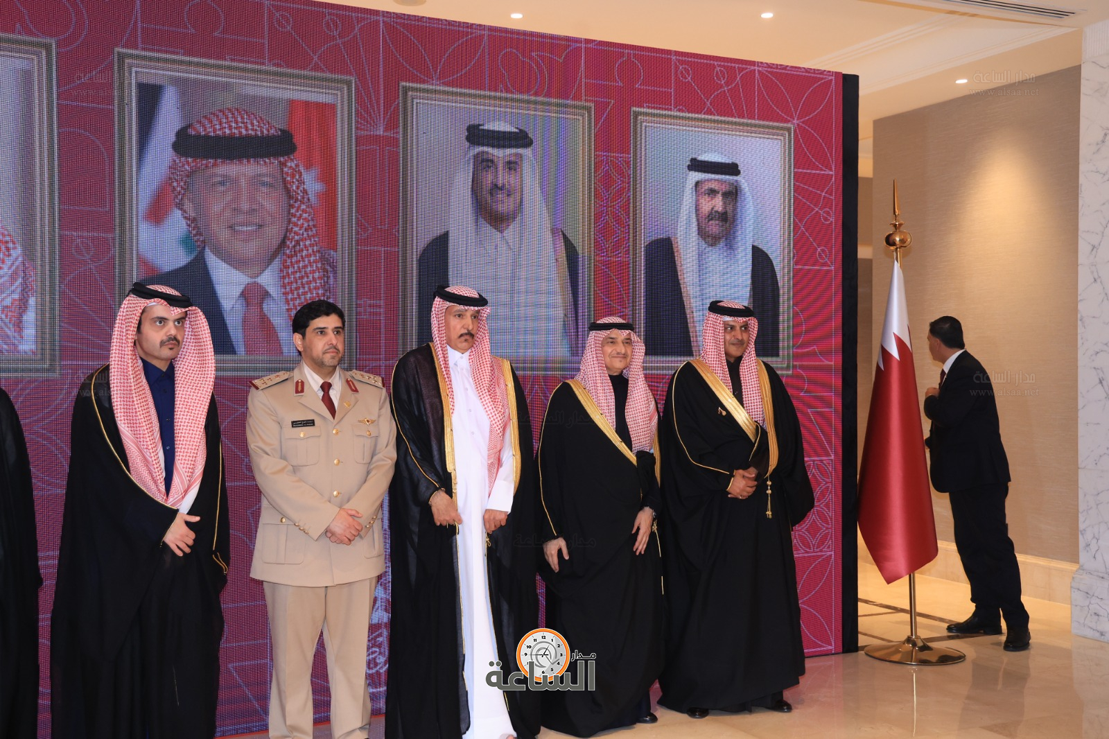 Madar Al-Saa Images 0.44296314019407335