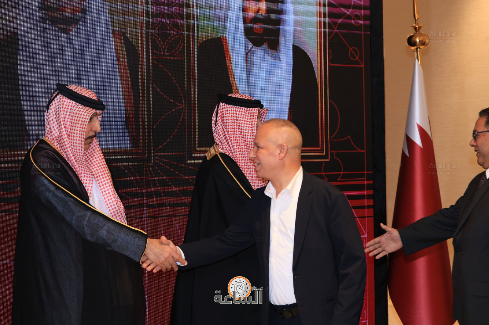 Madar Al-Saa Images 0.577398998076794