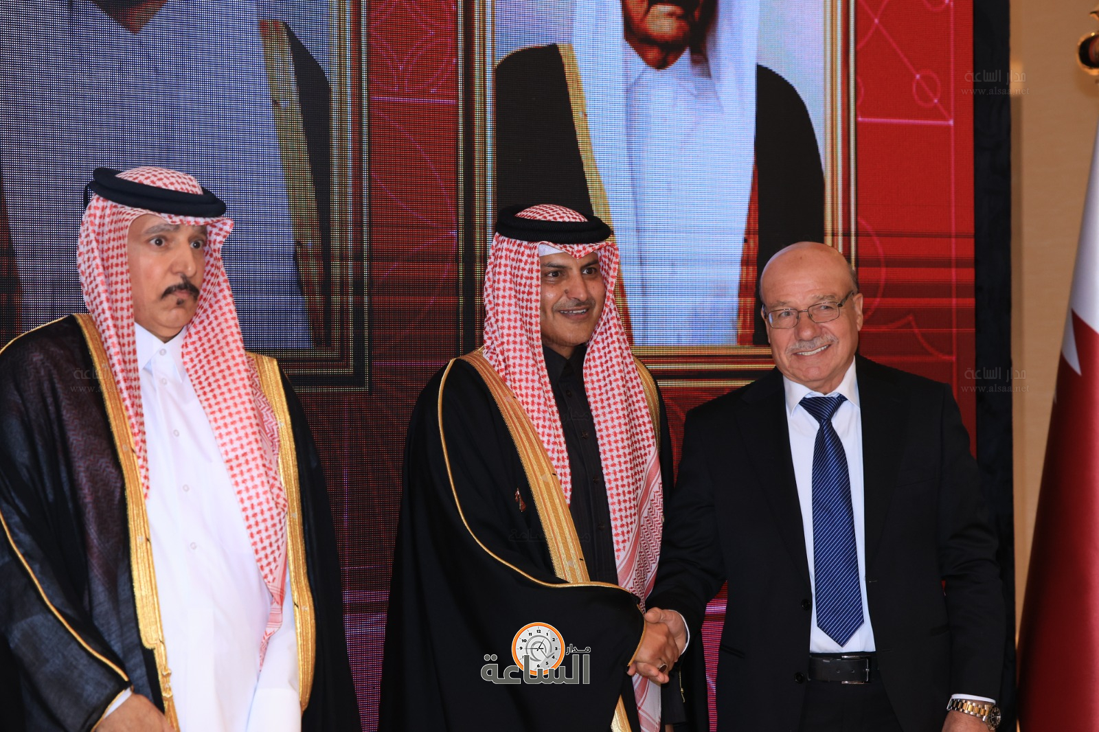 Madar Al-Saa Images 0.9497369590215269