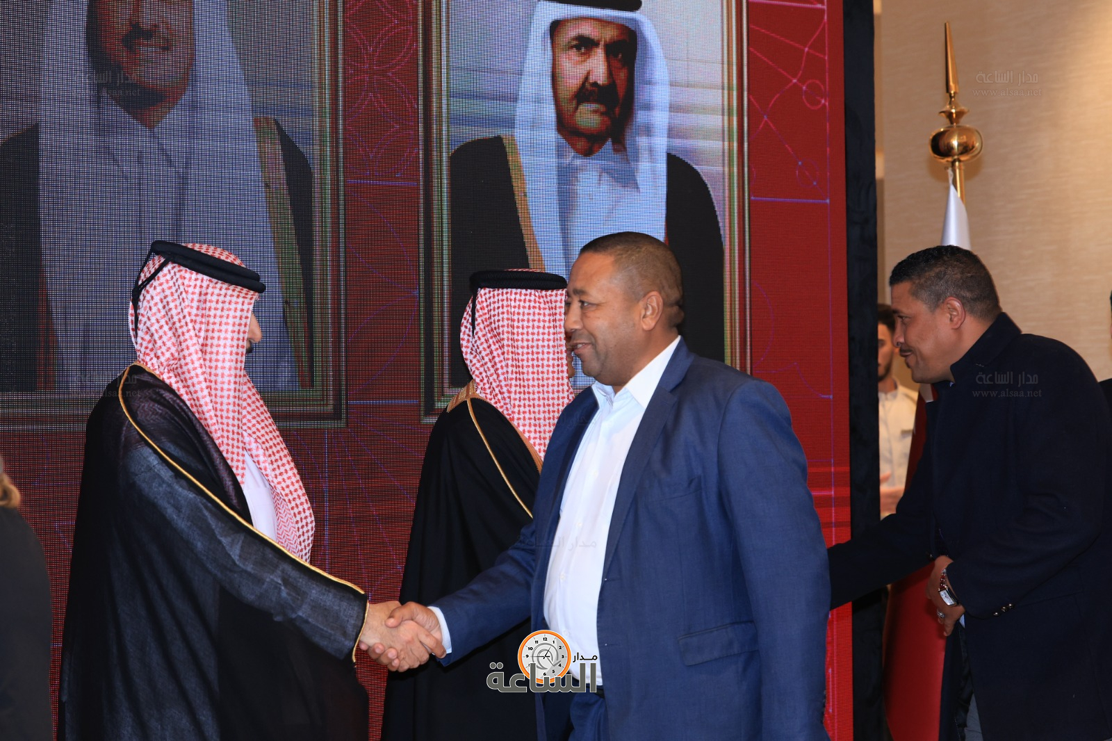 Madar Al-Saa Images 0.7429175685316133