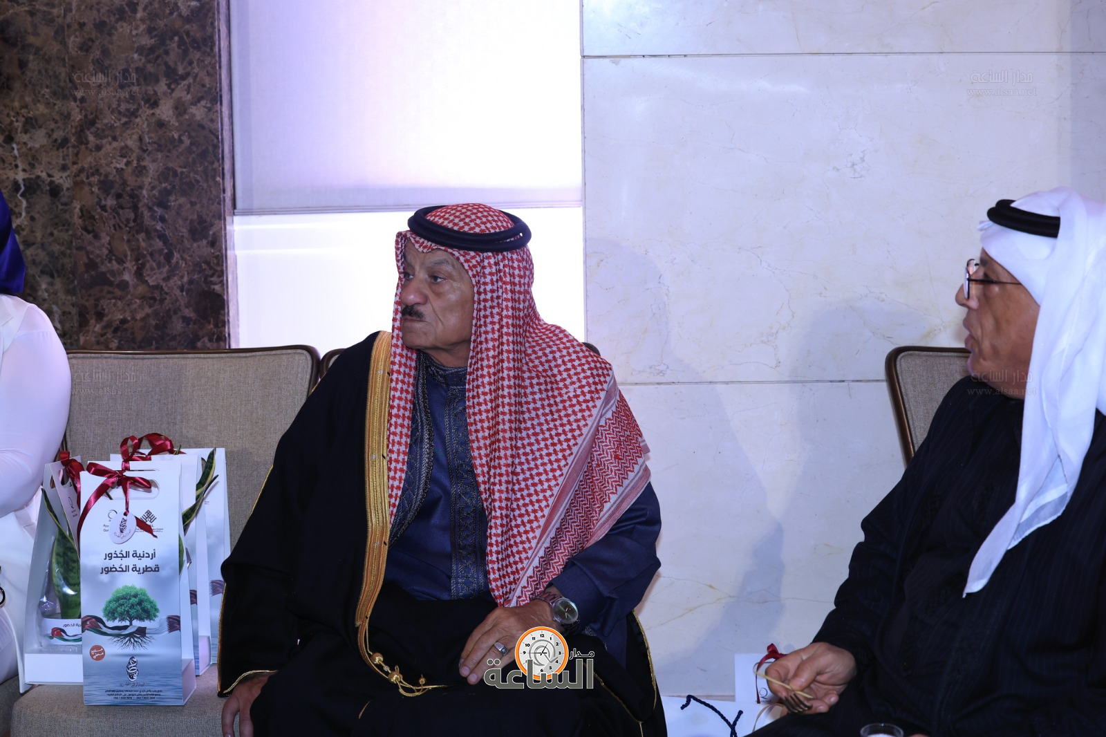 Madar Al-Saa Images 0.5431333646589688