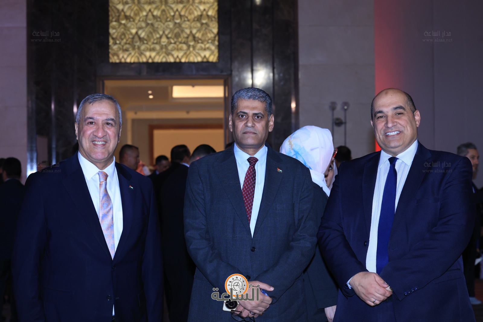 Madar Al-Saa Images 0.27239120933569827