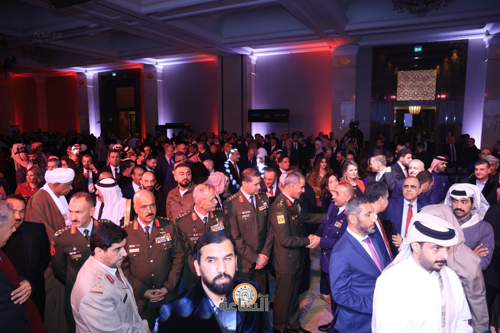 Madar Al-Saa Images 0.8604987057490225