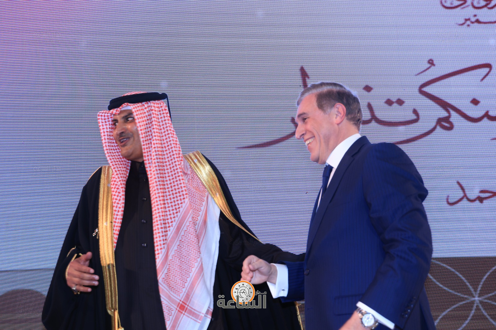 Madar Al-Saa Images 0.6236519493067744