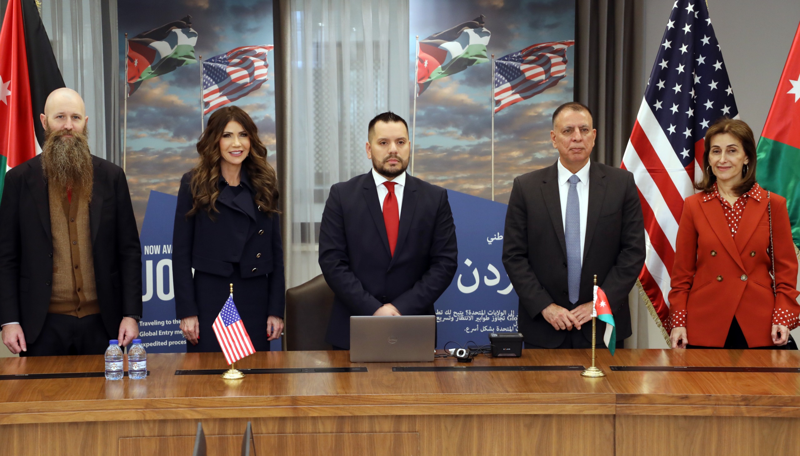 Madar Al-Saa Images 0.887084470719856