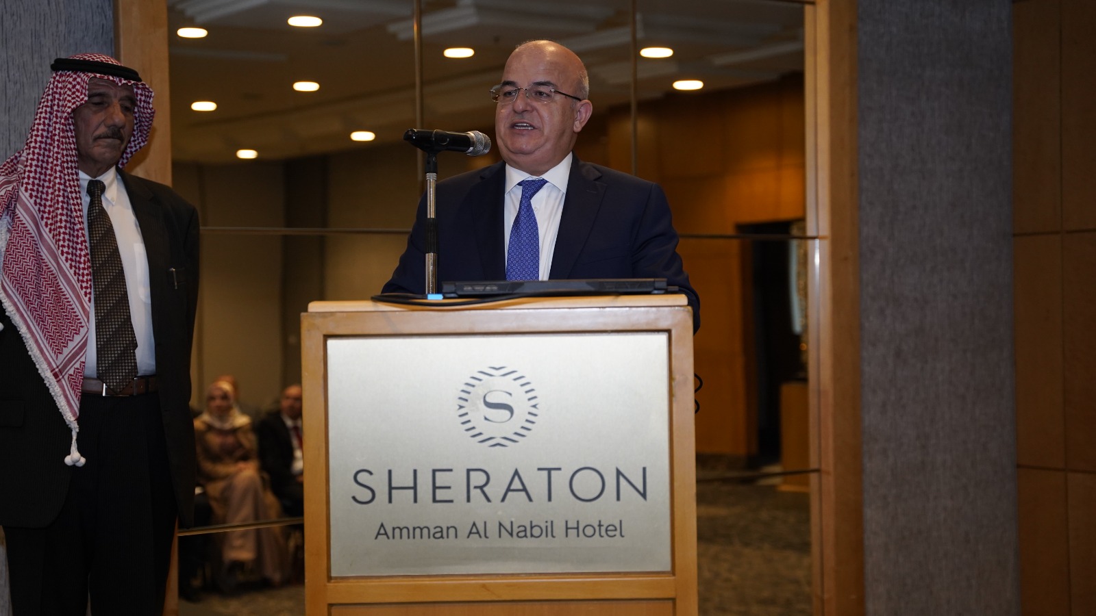 Madar Al-Saa Images 0.5935551503747013