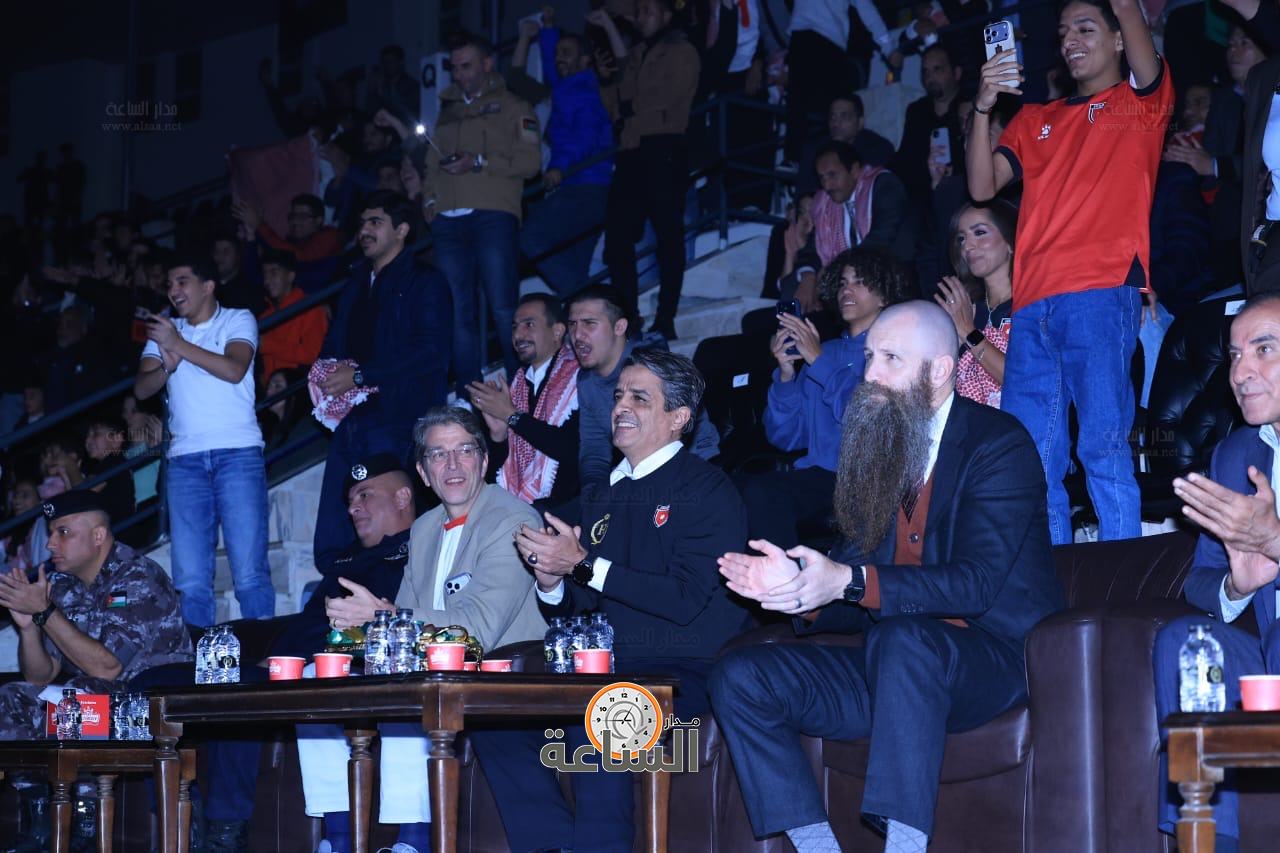 Madar Al-Saa Images 0.10134823615830957