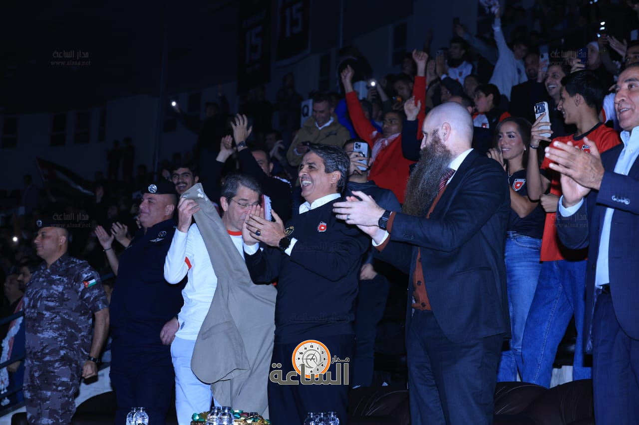 Madar Al-Saa Images 0.8362372622769382