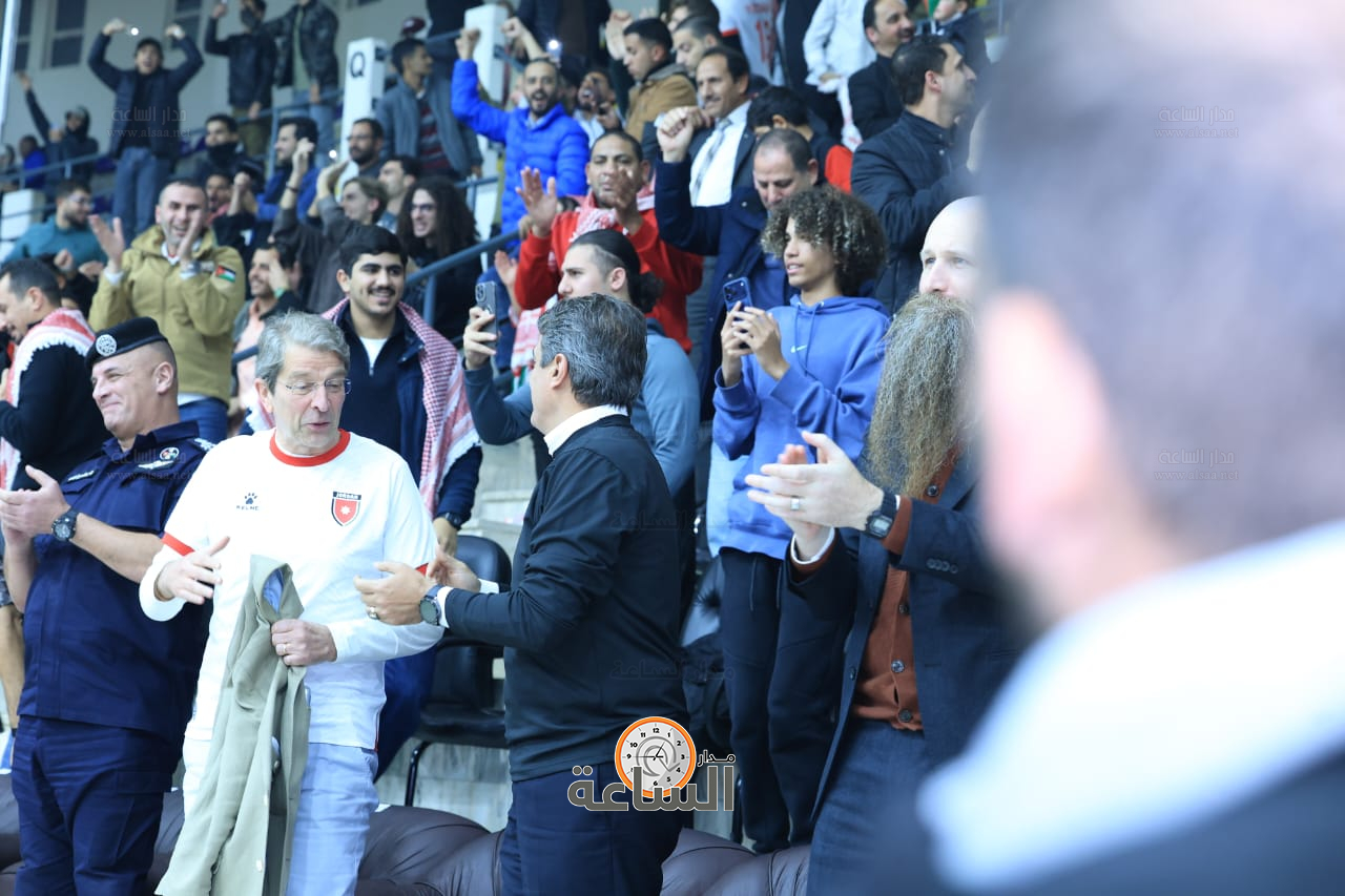 Madar Al-Saa Images 0.8338721421075528