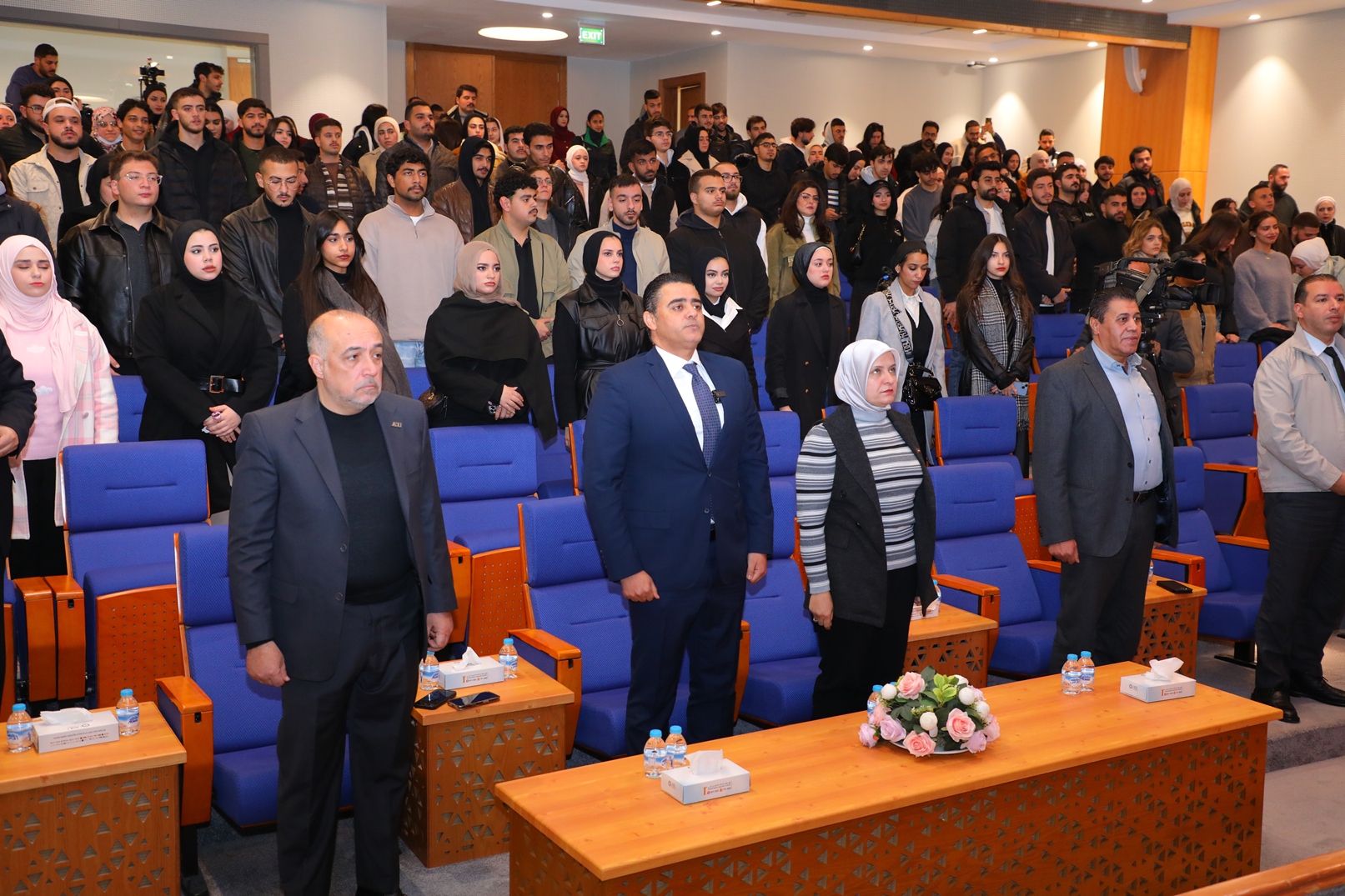 Madar Al-Saa Images 0.17376685845195416