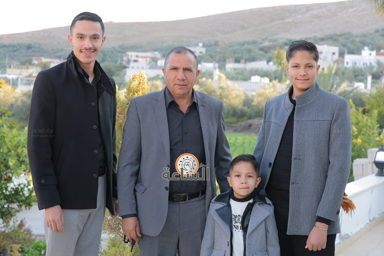 Madar Al-Saa Images 0.9178269446141208