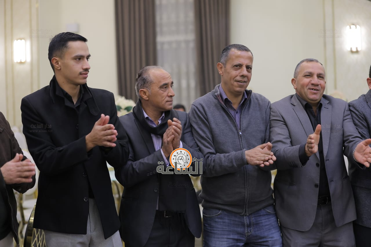 Madar Al-Saa Images 0.3858427632590766