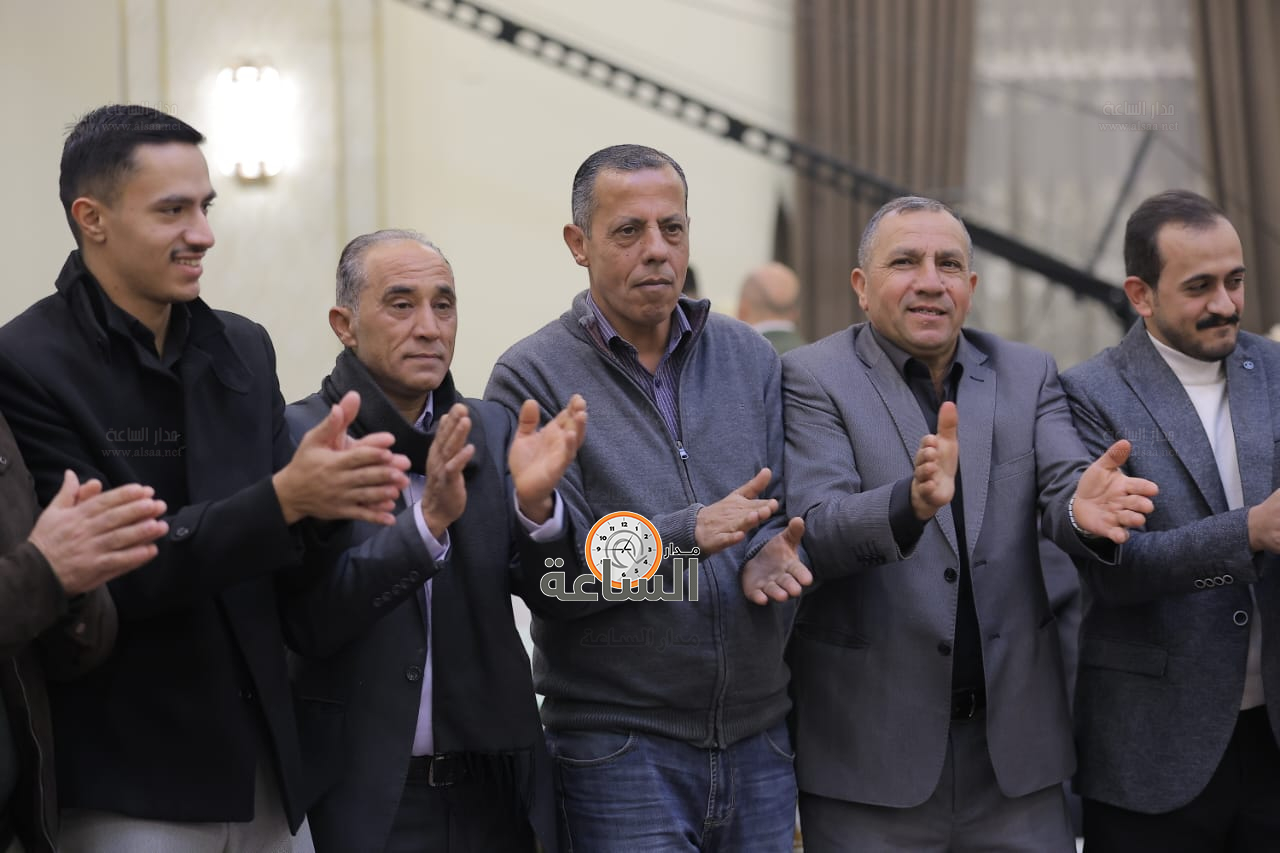 Madar Al-Saa Images 0.3208279624632324