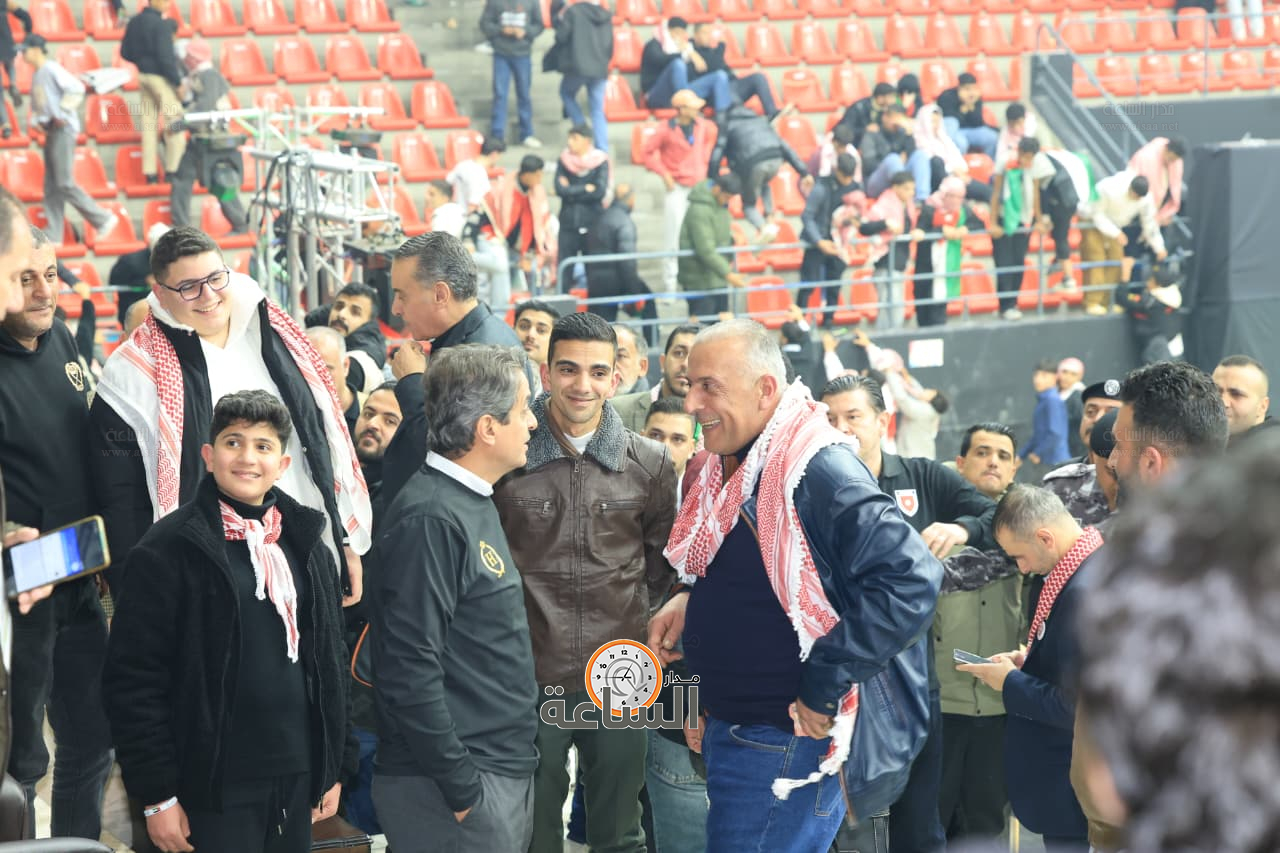 Madar Al-Saa Images 0.5004370784920346