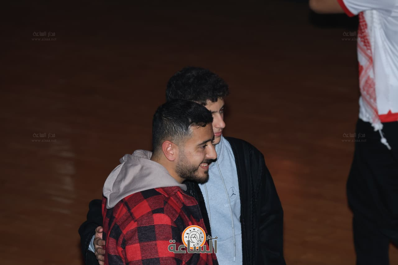 Madar Al-Saa Images 0.7951188355774313