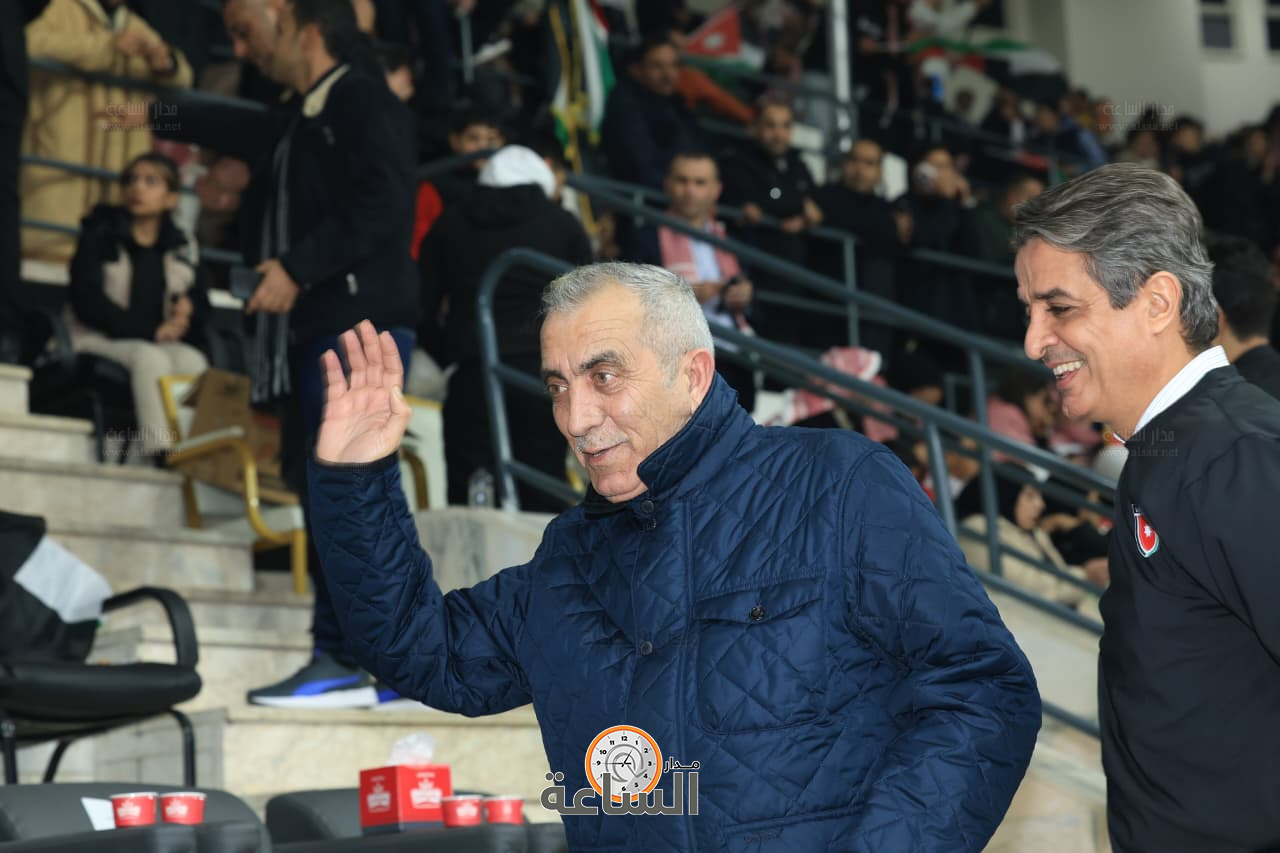 Madar Al-Saa Images 0.45719567777396963