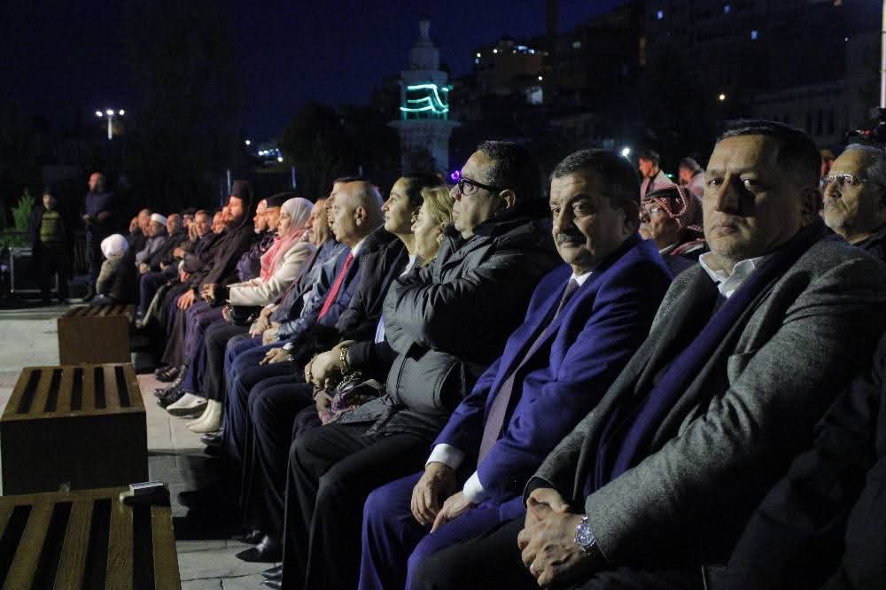 Madar Al-Saa Images 0.4289515772457916