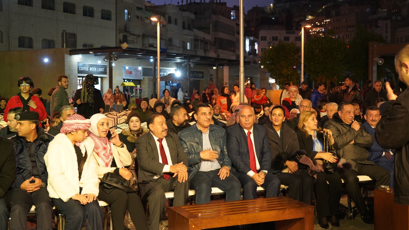 Madar Al-Saa Images 0.39261411301528737