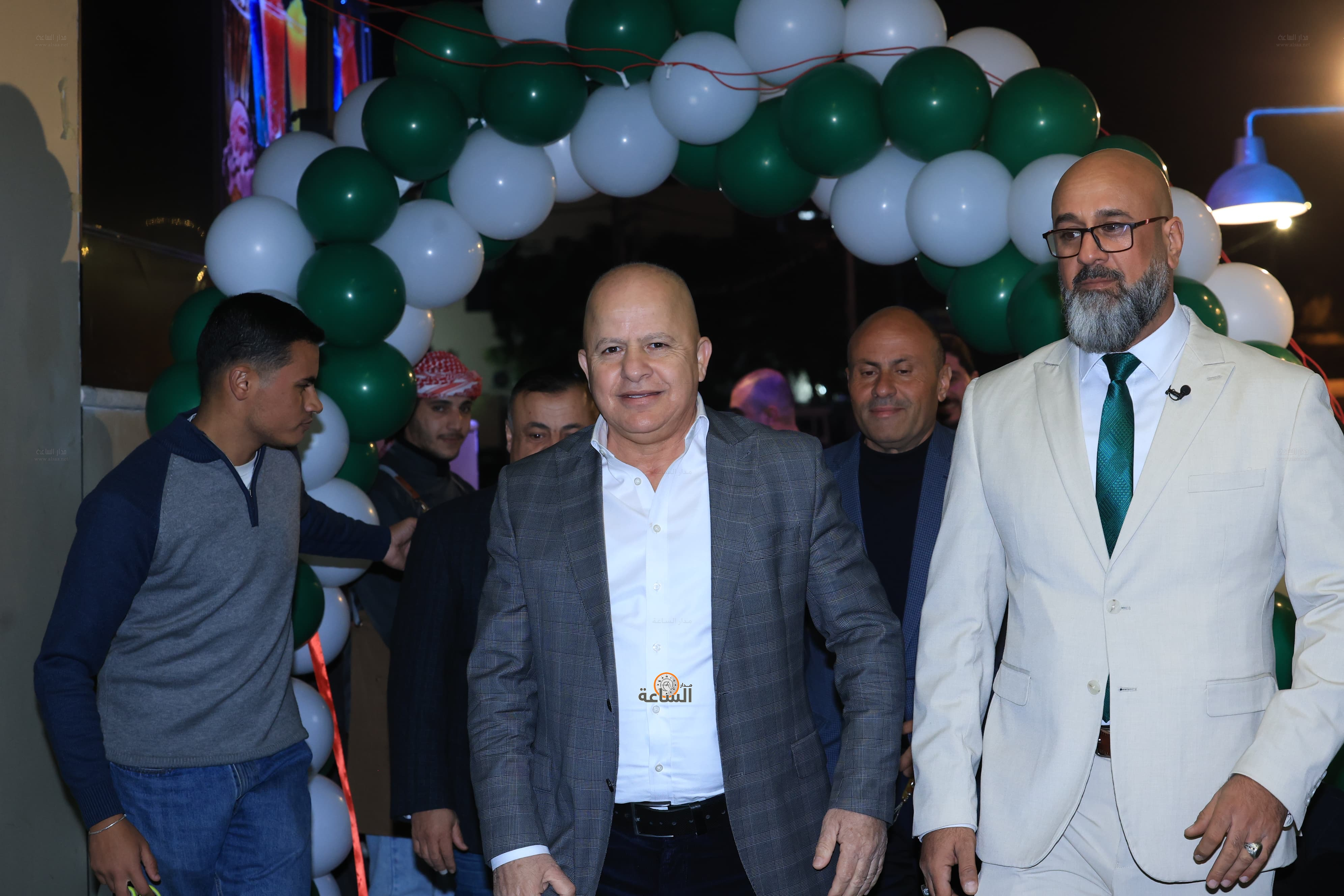 Madar Al-Saa Images 0.180374956835905