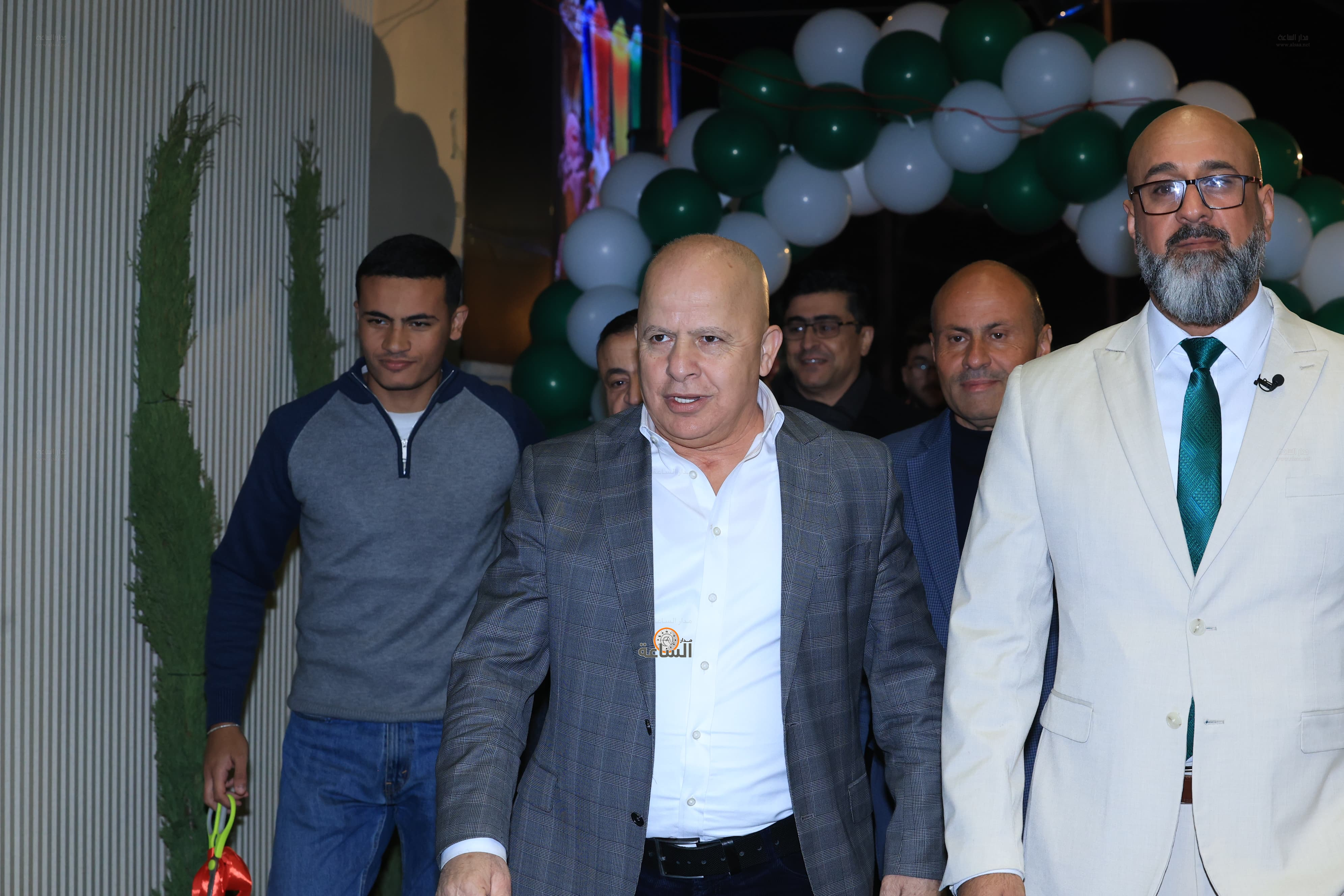 Madar Al-Saa Images 0.7774132087966293