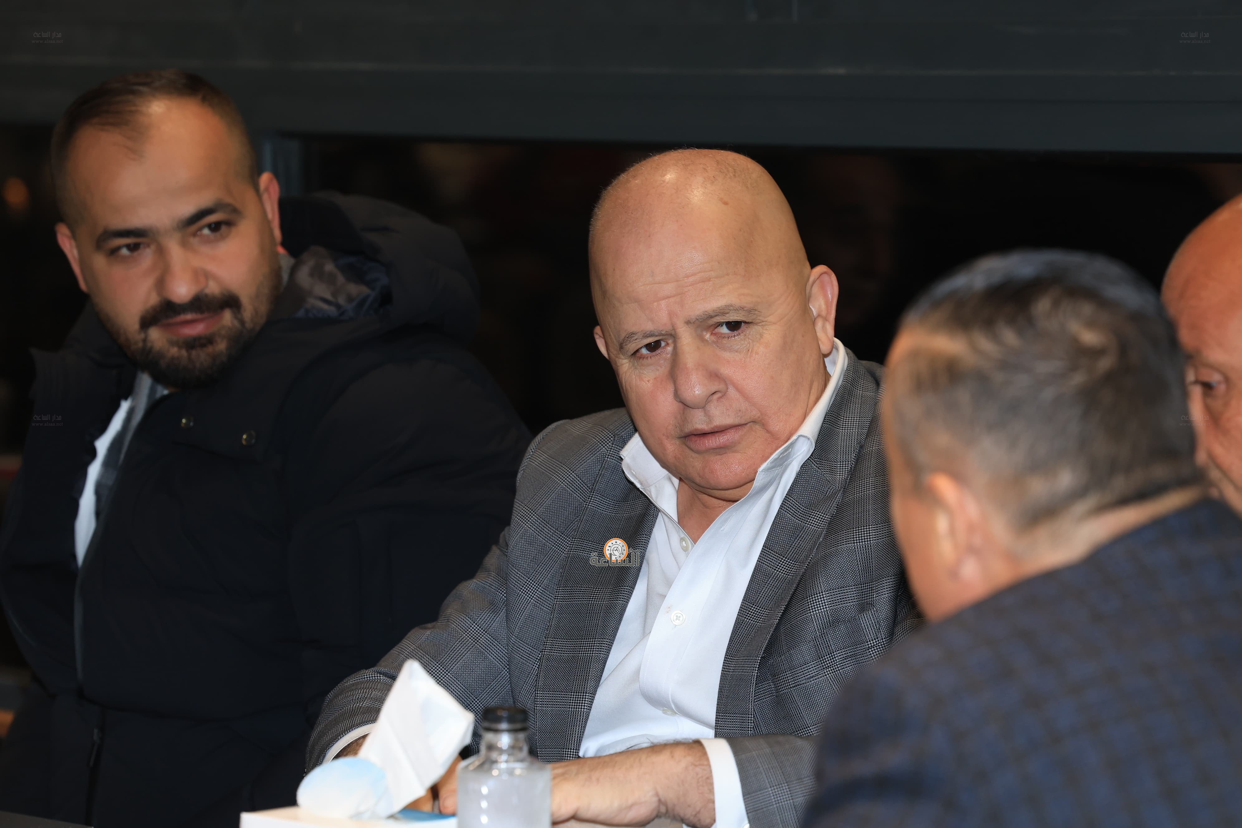 Madar Al-Saa Images 0.005746035216320555