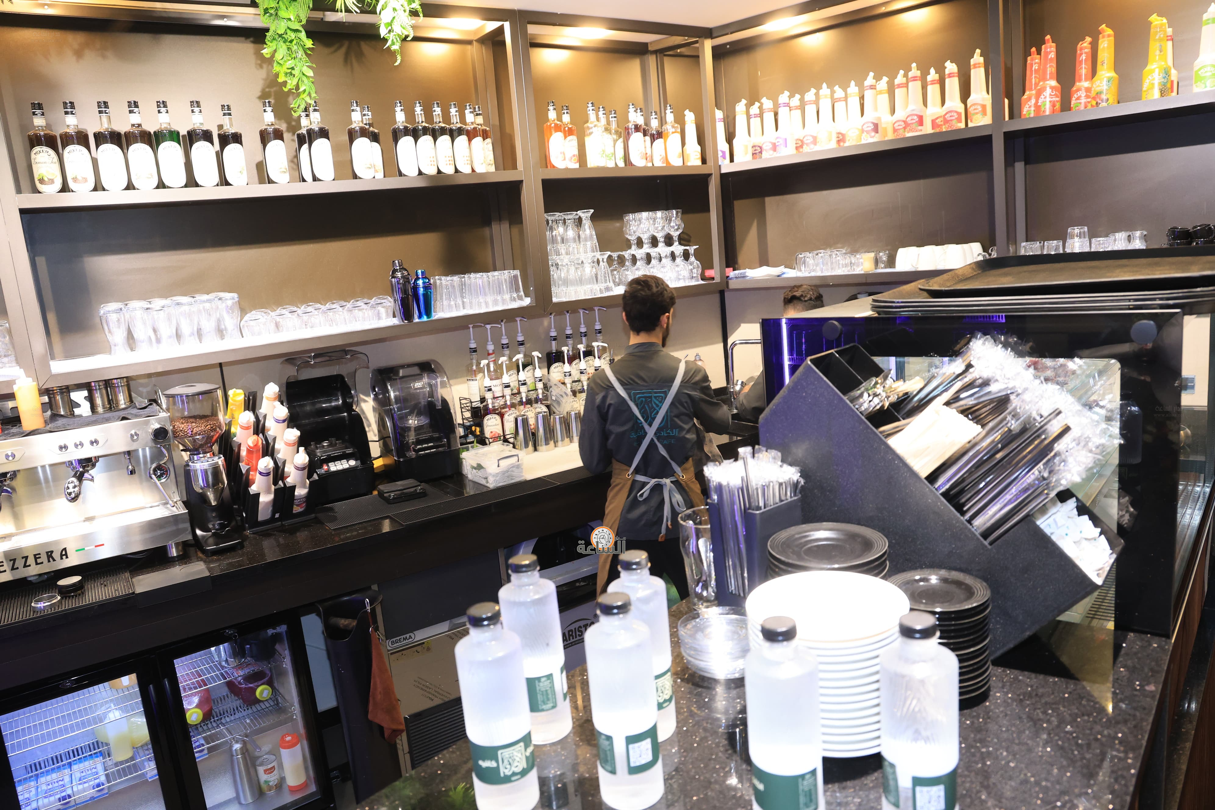 Madar Al-Saa Images 0.5504923681809349