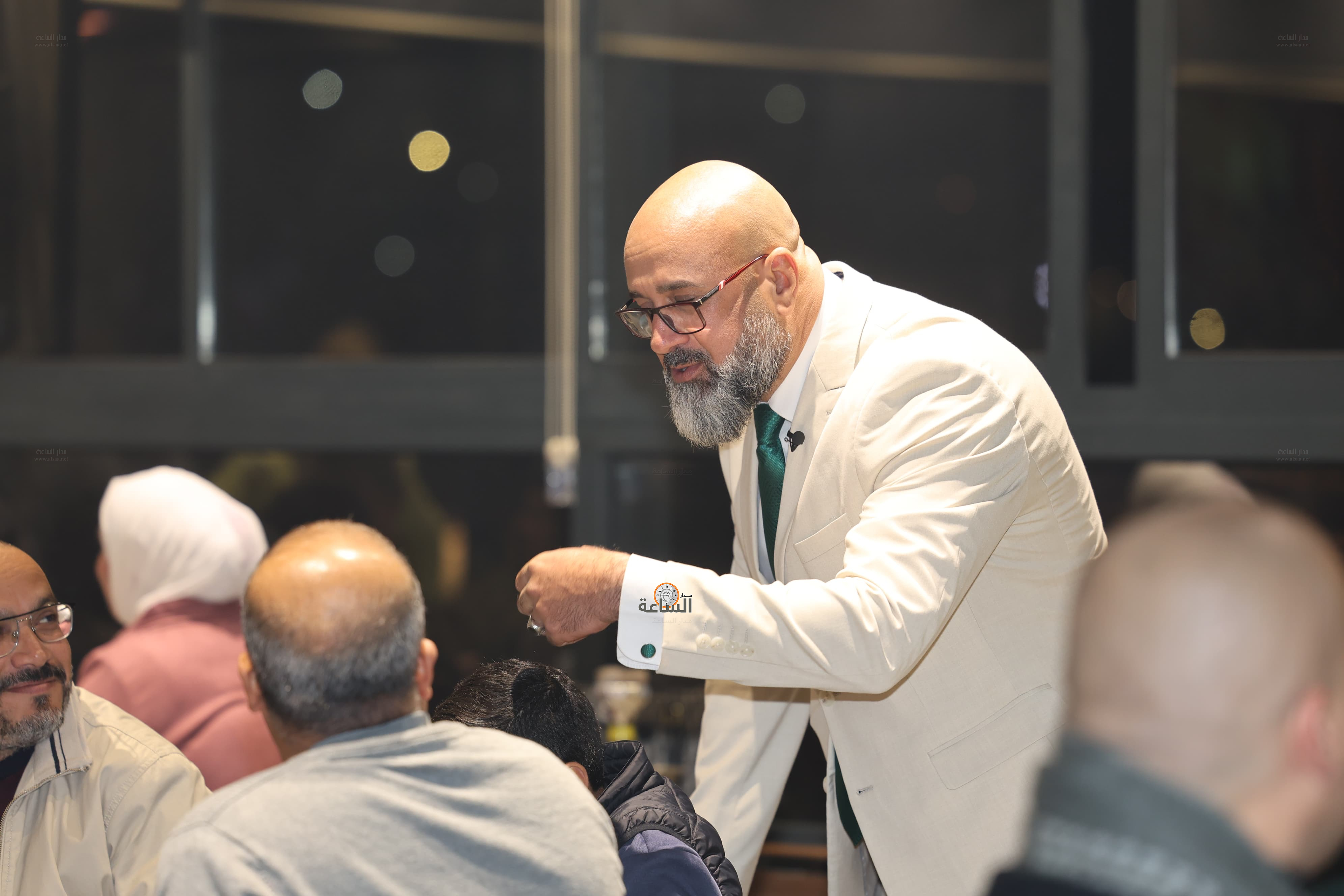 Madar Al-Saa Images 0.5704993117158558