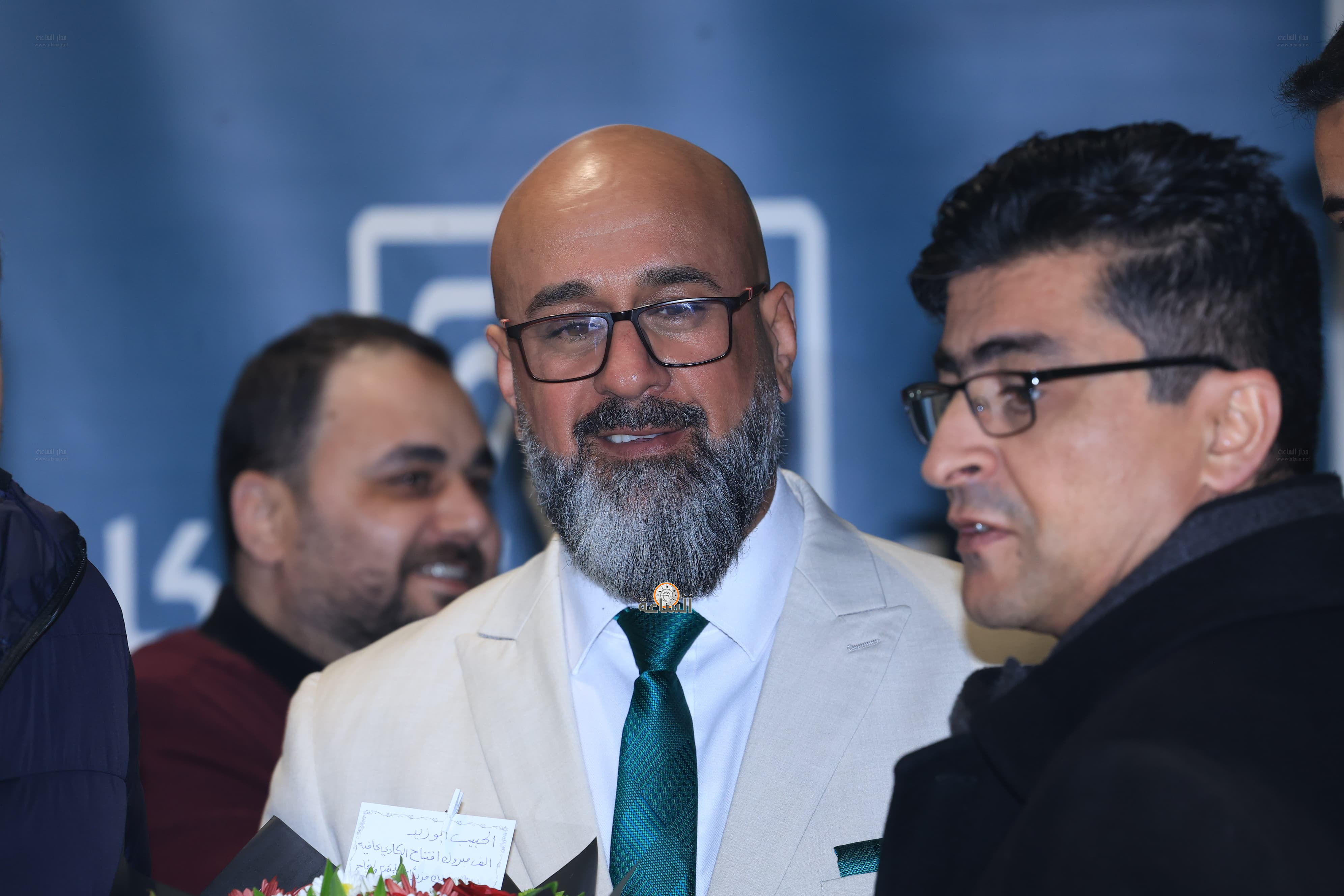 Madar Al-Saa Images 0.3307746056601022