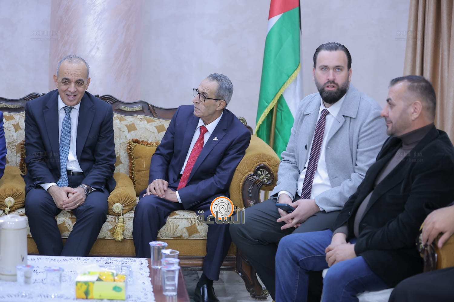 Madar Al-Saa Images 0.5724261333163662