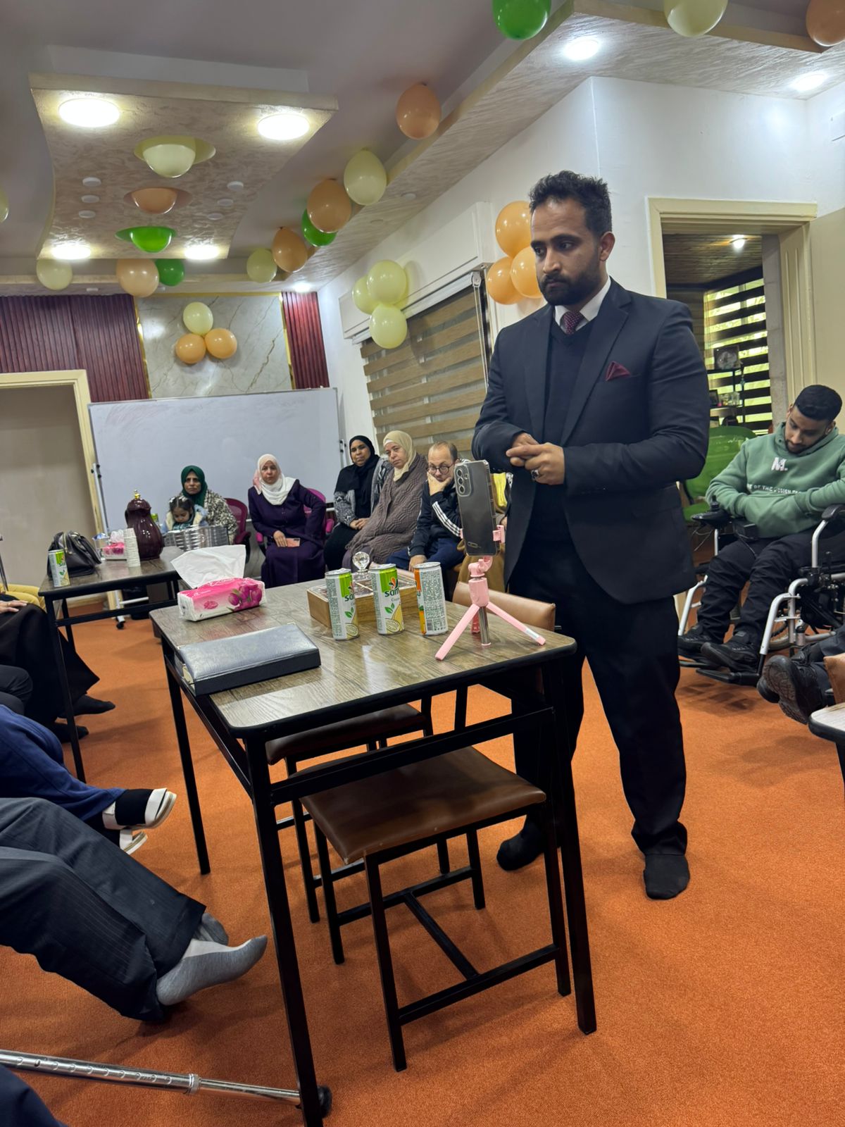 Madar Al-Saa Images 0.369651607340169