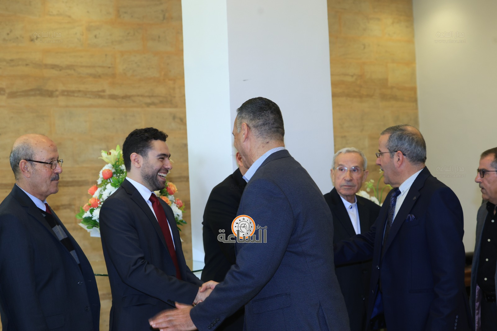 Madar Al-Saa Images 0.8667814134542501