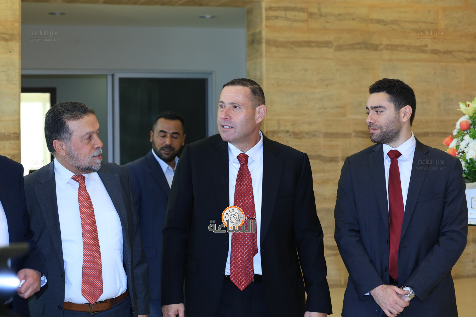 Madar Al-Saa Images 0.6295487146345233