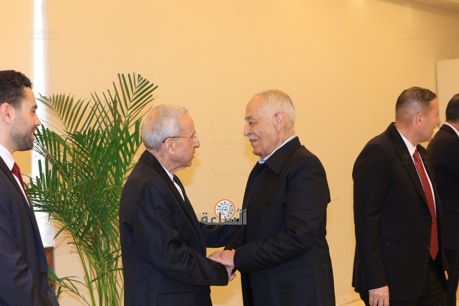 Madar Al-Saa Images 0.8520340353272579