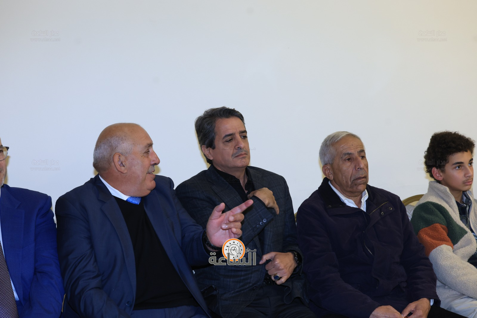 Madar Al-Saa Images 0.08614942674165882