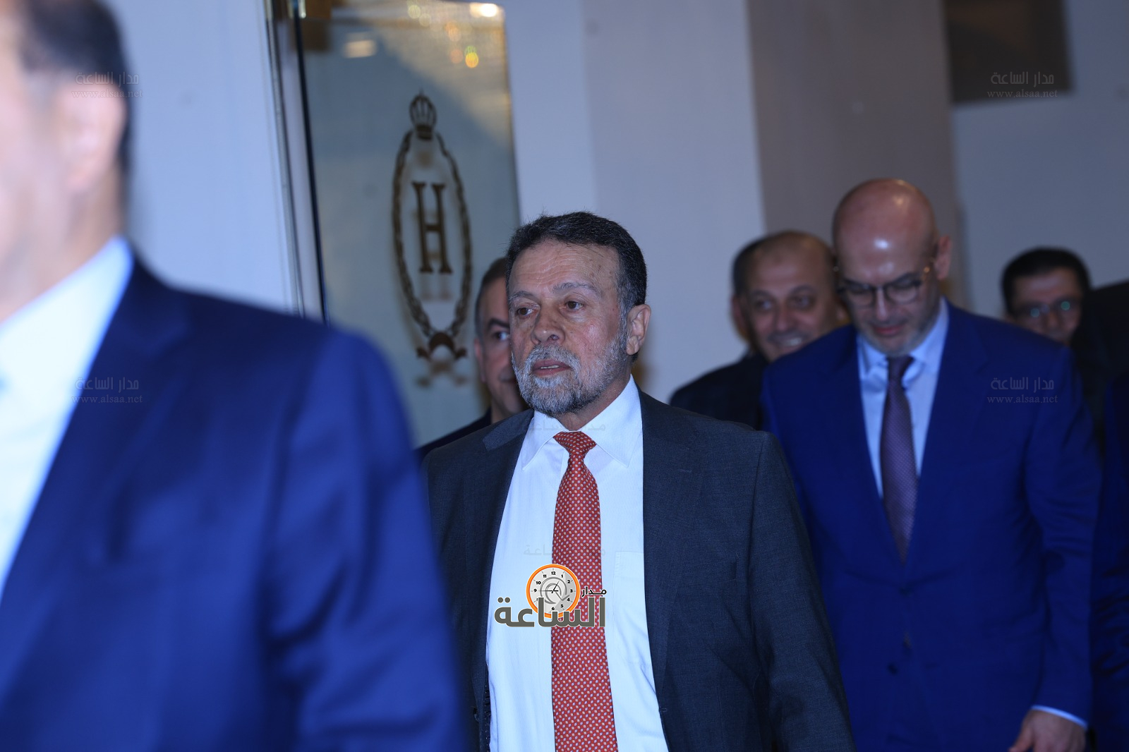 Madar Al-Saa Images 0.05216627817507802