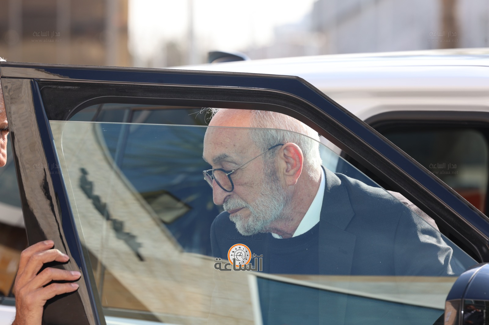 Madar Al-Saa Images 0.8969379405099591