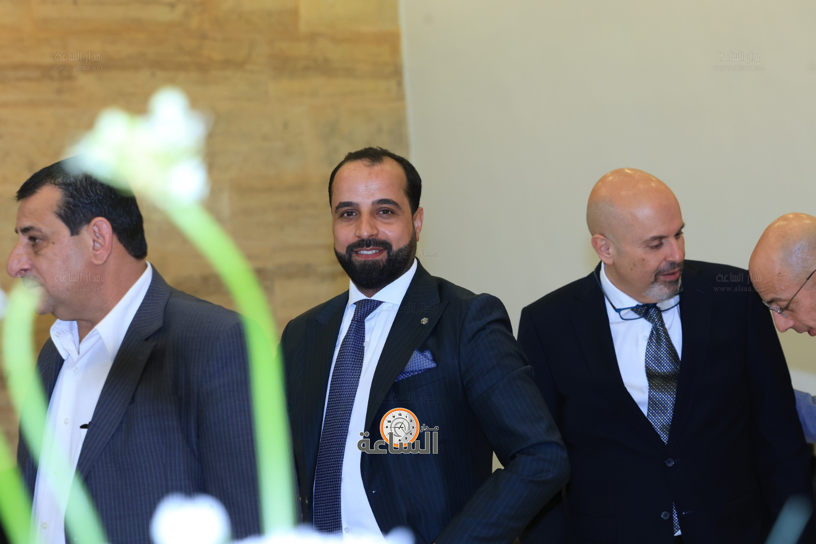 Madar Al-Saa Images 0.48946159025212566