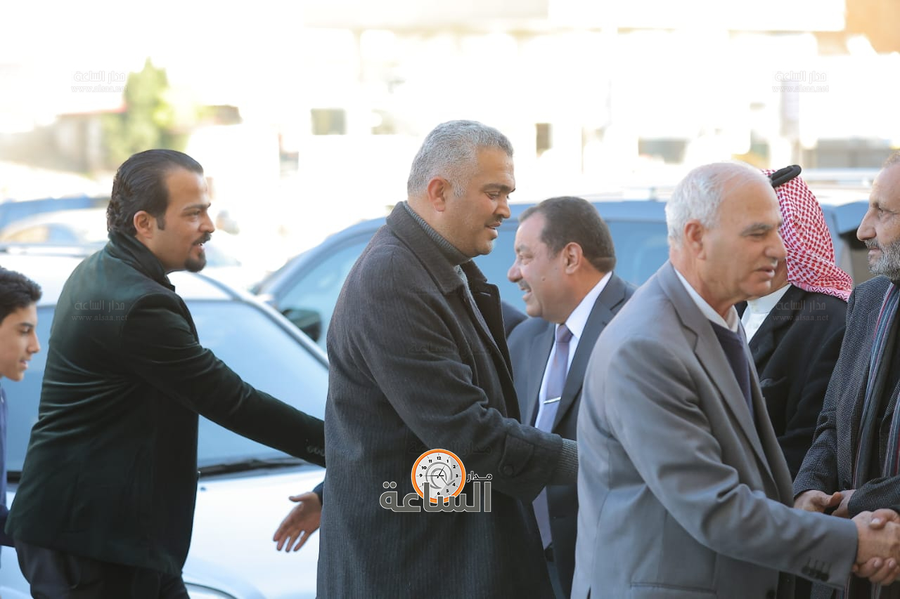 Madar Al-Saa Images 0.659963925598988