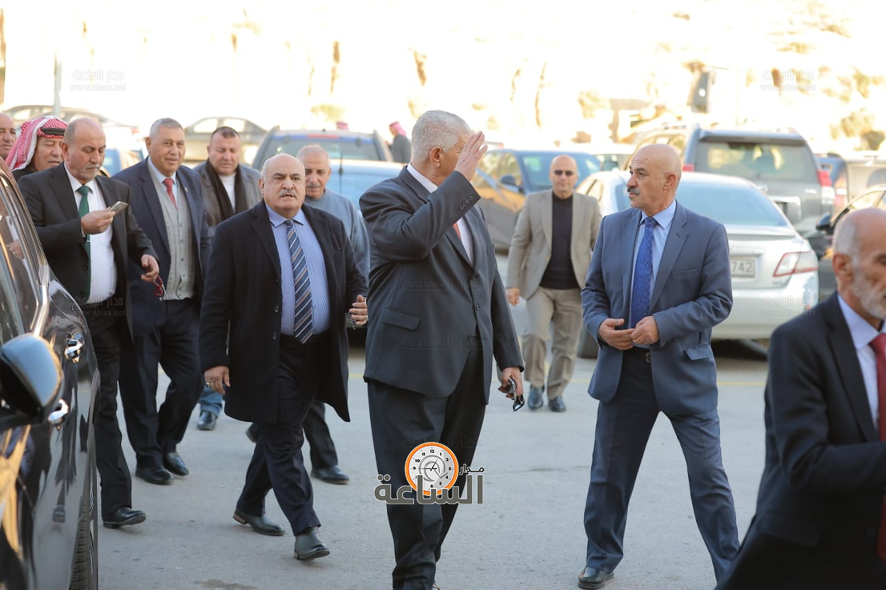 Madar Al-Saa Images 0.08640636383509104