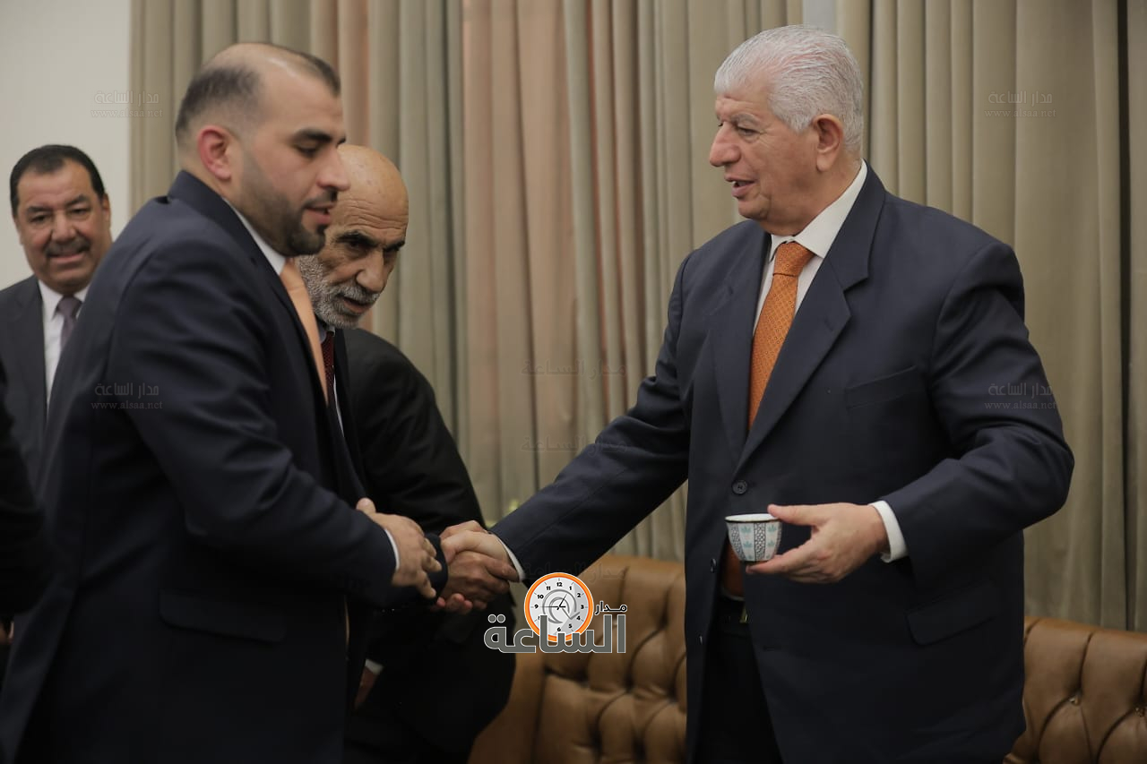 Madar Al-Saa Images 0.321248165465145