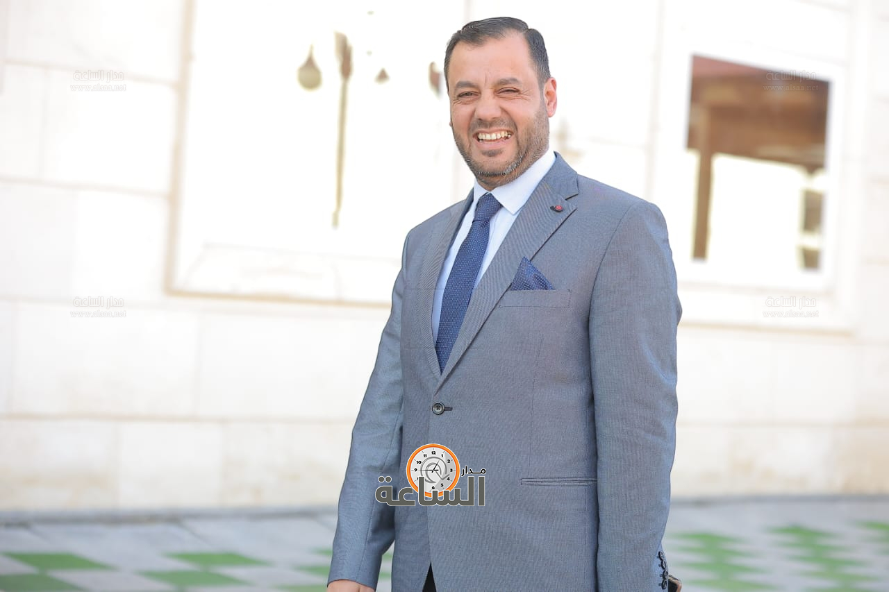 Madar Al-Saa Images 0.6616792678969787