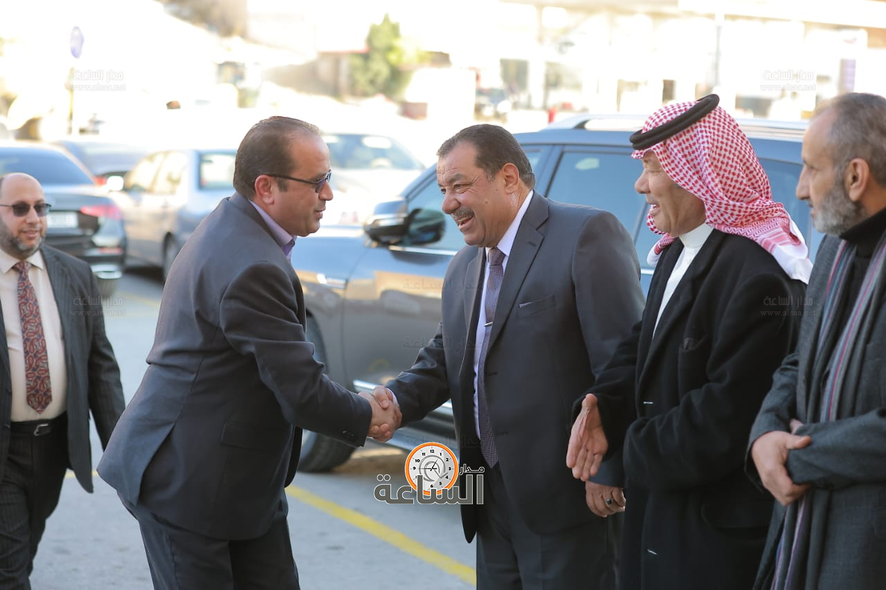 Madar Al-Saa Images 0.5513222989950779