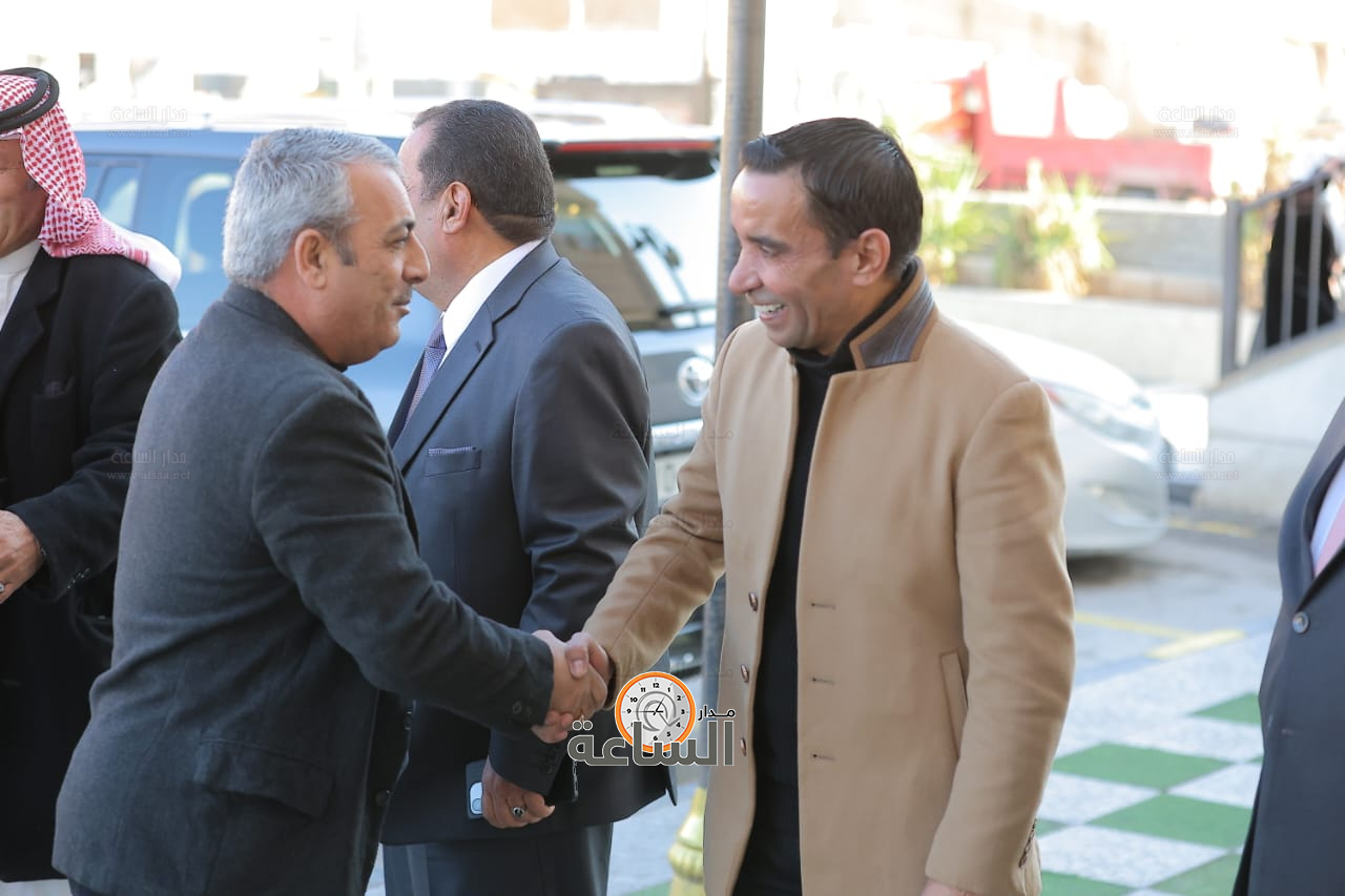 Madar Al-Saa Images 0.995648961195433