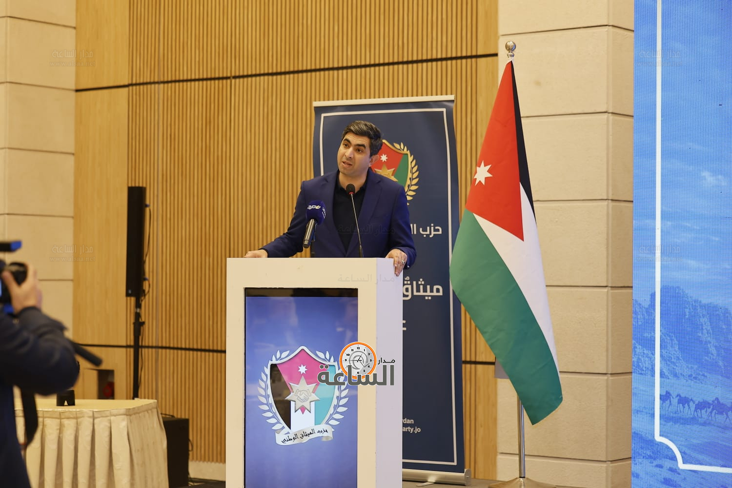 Madar Al-Saa Images 0.7151926461146683