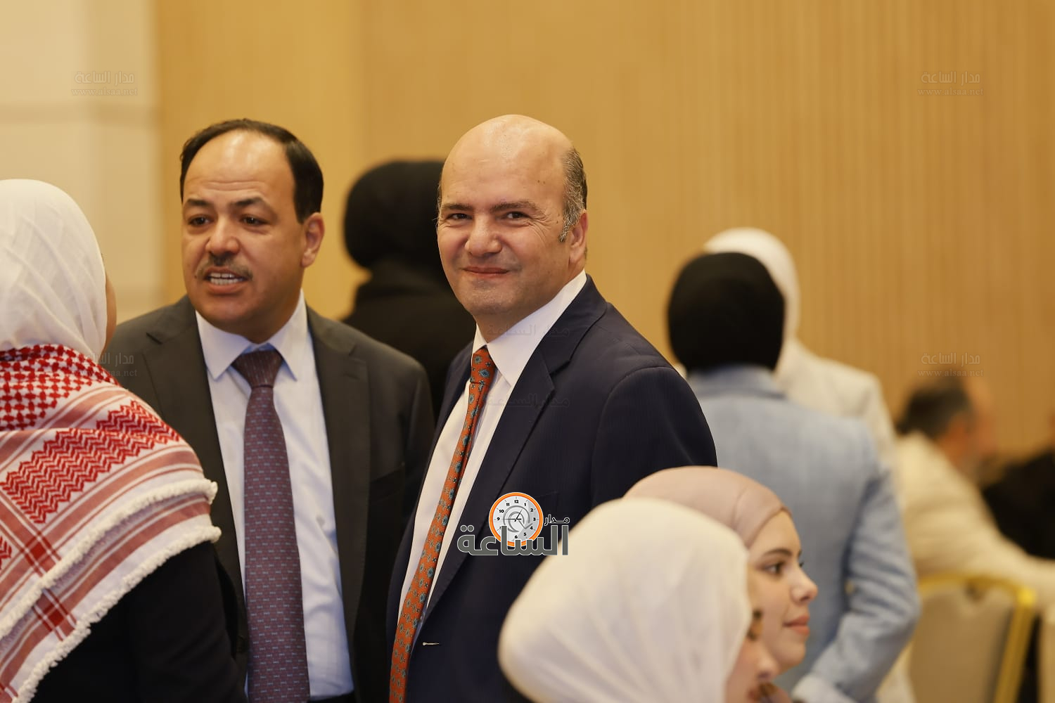 Madar Al-Saa Images 0.9159642358137873